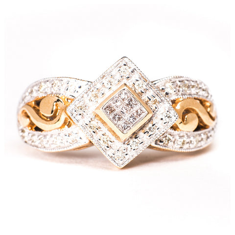 14K Yellow Gold 8.53 gms Diamond 0.25 Carats PR 0.25 Carats Diamond Ring