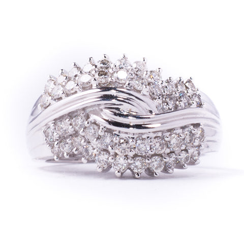 14K White 5.38 gms 1.10 Carats Diamond Ring