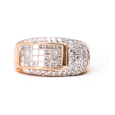 14K Yellow Gold 6.86 gms Diamond 0.65 Carats PR 1.00 Carats Diamond Ring