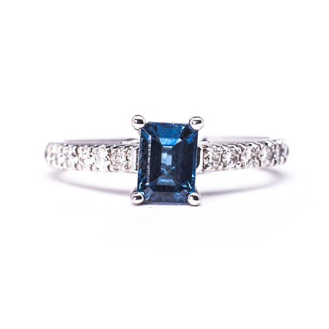 14K White 2.91 gms Diamond 0.26 Carats Blue 0.95 Carats Color Stone Ring