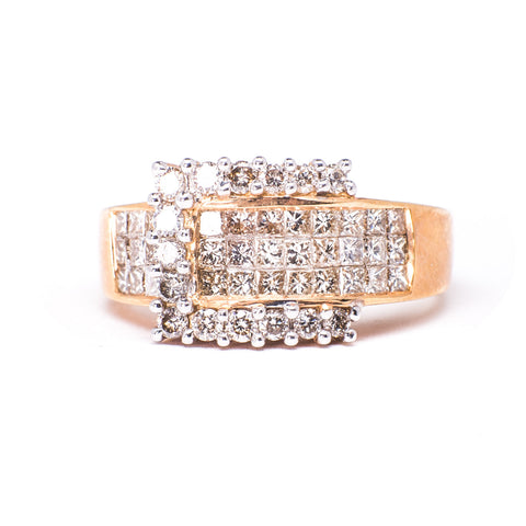 14K Yellow Gold 5.12 gms Diamond 0.30 Carats PR 1.05 Carats Diamond Ring