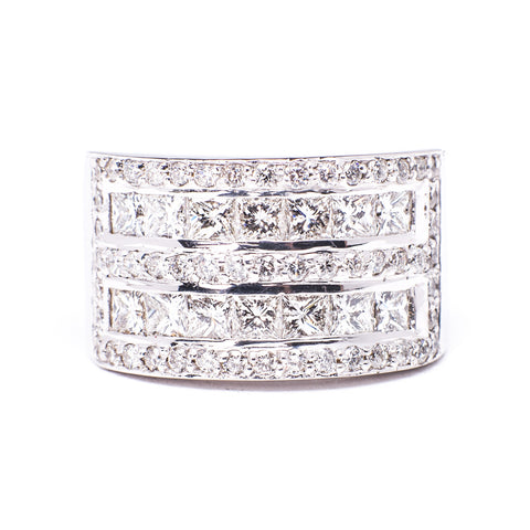 18K White 22.55 gms Diamond 1.00 Carats With PR 3.00 Carats Diamond Ring