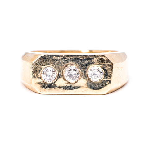 14K Yellow Gold 12.82 gms 0.45 Carats Diamond Stone Ring